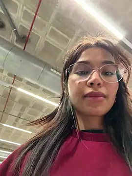 Adriennesexxx online show from January 17, 2026, 1:37 pm