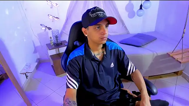 Snapshot of Brand_habes chatting on February 13, 2026, 11:43 am Brand habes online show from February 13, 2026, 11:43 am