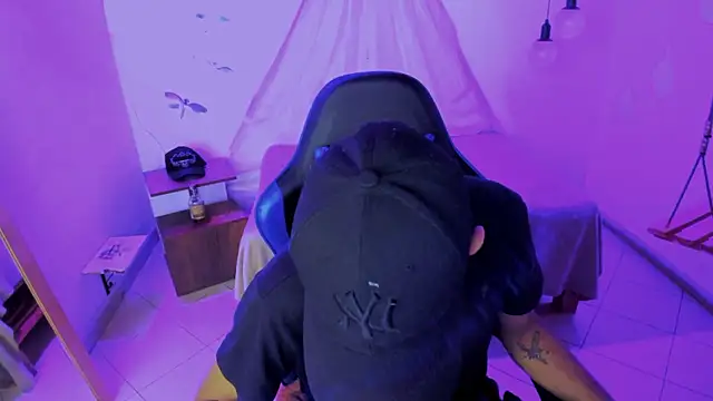 Snapshot of Brand_habes chatting on January 11, 2026, 11:06 am Brand habes online show from January 11, 2026, 11:06 am