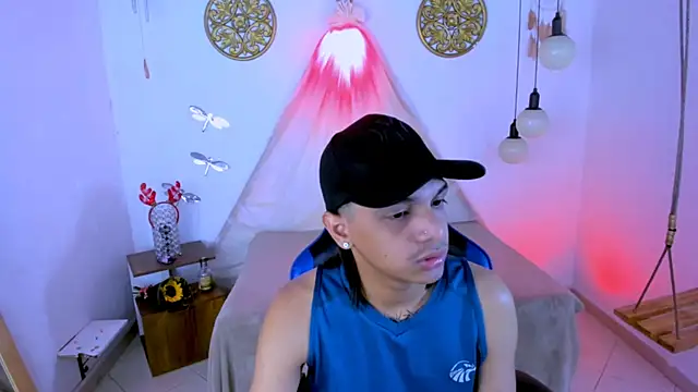 Snapshot of Brand_habes chatting on December 22, 2025, 4:34 am Brand habes online show from December 22, 2025, 4:34 am