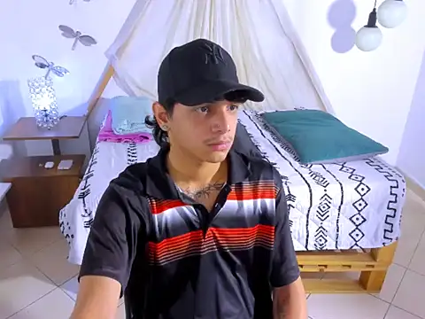 Snapshot of Brand_habes chatting on September 11, 2025, 9:15 pm Brand habes online show from September 11, 2025, 9:15 pm