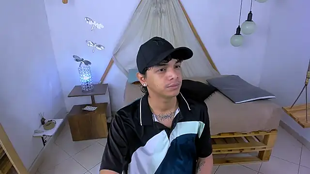 Snapshot of Brand_habes chatting on September 24, 2025, 1:28 pm Brand habes online show from September 24, 2025, 1:28 pm