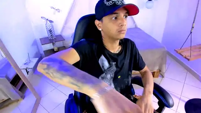 Snapshot of Brand_habes chatting on January 16, 2026, 1:09 am Brand habes online show from January 16, 2026, 1:09 am