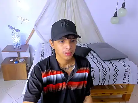 Snapshot of Brand_habes chatting on September 10, 2025, 1:10 pm Brand habes online show from September 10, 2025, 1:10 pm