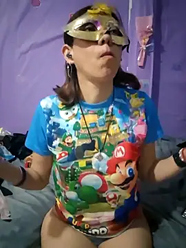 Snapshot of Lunababymylove chatting on November 12, 2025, 4:05 am Lunababymylove online show from November 12, 2025, 4:05 am