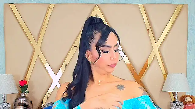 GiahDaniels online show from February 20, 2025, 2:13 pm