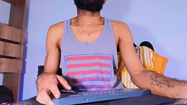 KaelMoreau online show from January 15, 2026, 12:58 am