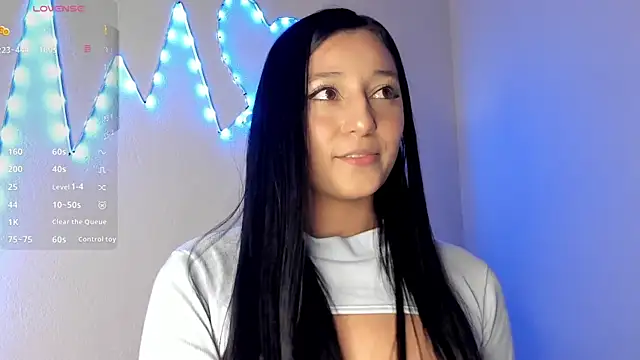 Snapshot of Alana_777 chatting on September 17, 2025, 9:39 pm Alana 777 online show from September 17, 2025, 9:39 pm