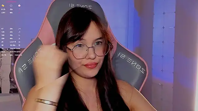  Sweetie  online show from March 30, 2026, 1:45 pm