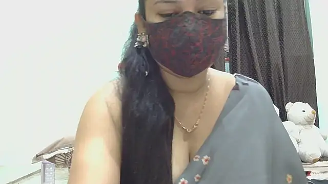 payal sharma1 online show from July 17, 2026, 6:21 am