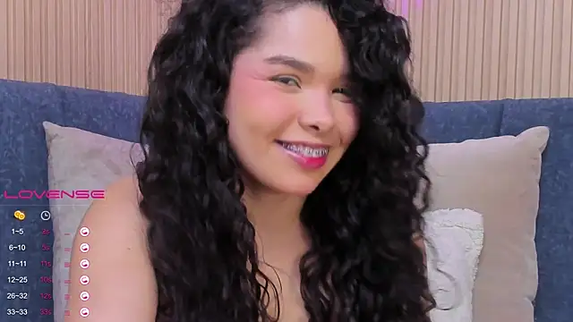 angeline teen online show from March 10, 2025, 3:09 pm