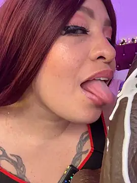 Colors-xx online show from February 9, 2026, 1:36 am