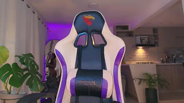  Miss Anna  online show from February 7, 2026, 11:46 pm