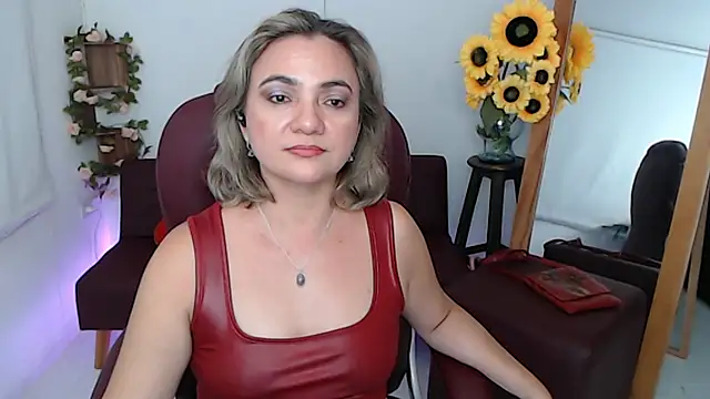 Snapshot of Ghada_milf chatting on May 29, 2026, 11:55 pm Ghada milf online show from May 29, 2026, 11:55 pm