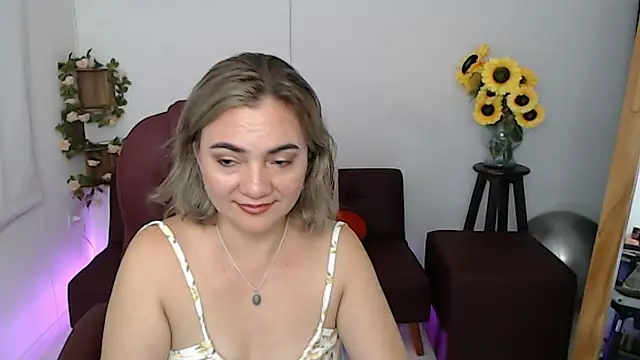 Snapshot of Ghada_milf chatting on May 15, 2026, 11:25 pm Ghada milf online show from May 15, 2026, 11:25 pm