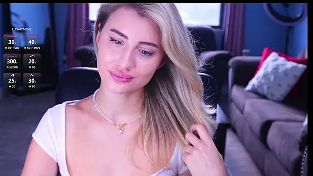 Naughty-Kitty1 online show from September 10, 2025, 9:14 pm