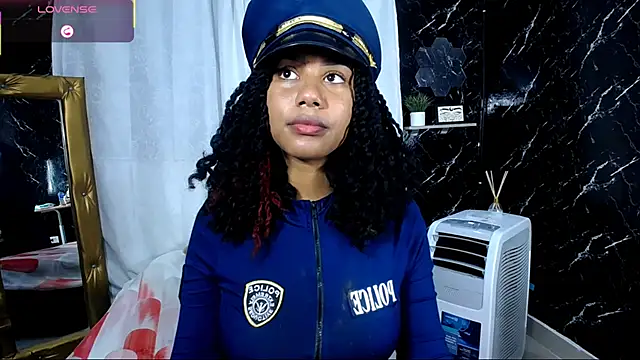 Hillary queen online show from November 2, 2025, 12:54 pm