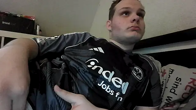 Nicolasjlhkjzl online show from April 29, 2026, 1:15 pm