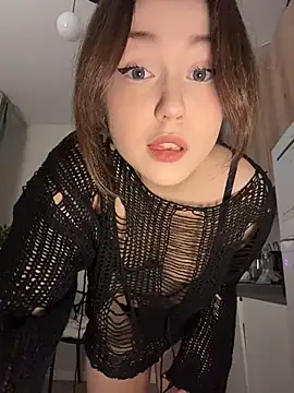 Peachy Dream online show from March 19, 2026, 7:03 pm