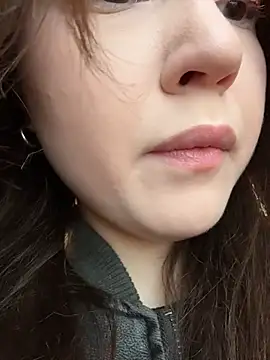 Peachy Dream online show from April 19, 2026, 3:13 pm