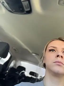 Love Bri online show from March 21, 2026, 10:52 am