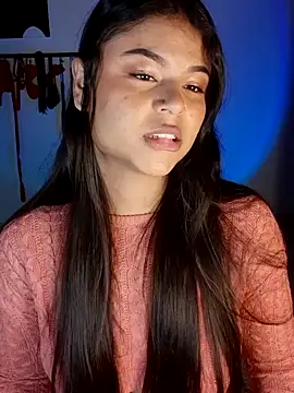 Cleo hills online show from October 10, 2025, 2:51 pm