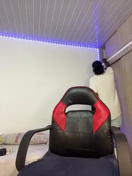 Snapshot of Jacksonking27 chatting on February 3, 2026, 10:48 pm Jacksonking27 online show from February 3, 2026, 10:48 pm