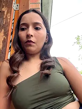 Snapshot of Penelope-Hot chatting on October 29, 2025, 9:03 pm Penelope-Hot online show from October 29, 2025, 9:03 pm