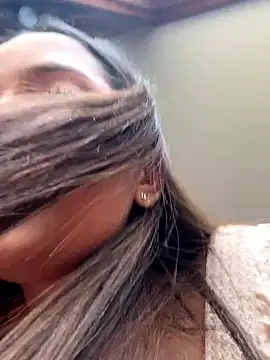 Snapshot of Penelope-Hot chatting on November 27, 2025, 9:15 pm Penelope-Hot online show from November 27, 2025, 9:15 pm