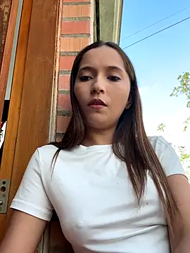 Snapshot of Penelope-Hot chatting on December 16, 2025, 8:57 pm Penelope-Hot online show from December 16, 2025, 8:57 pm