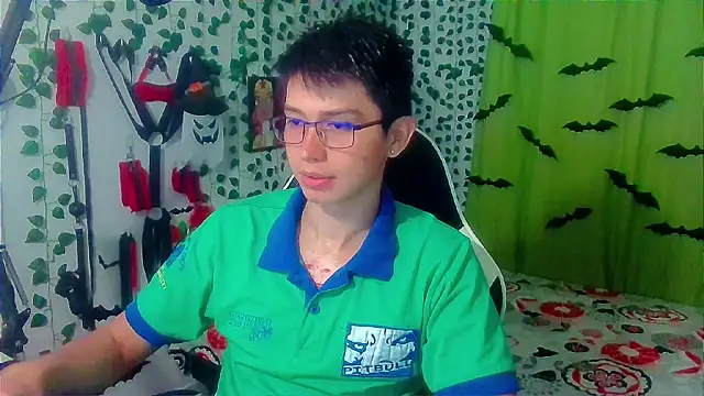 Snapshot of Andy_gray chatting on November 9, 2025, 12:25 am Andy gray online show from November 9, 2025, 12:25 am