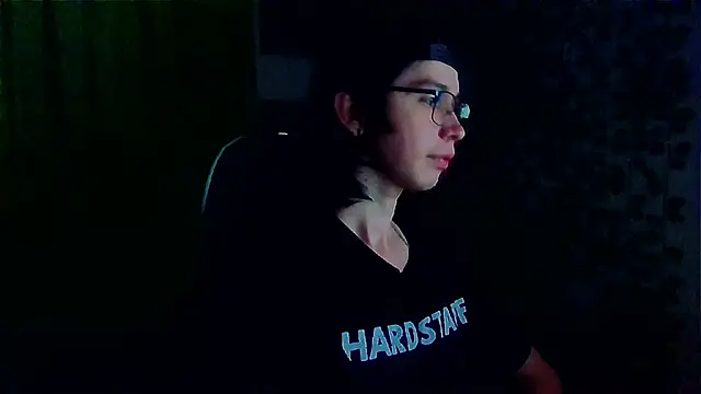 Snapshot of Andy_gray chatting on September 27, 2025, 10:54 am Andy gray online show from September 27, 2025, 10:54 am