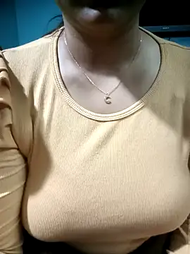 Snapshot of Afsana_Mim chatting on January 30, 2025, 6:43 pm Afsana Mim online show from January 30, 2025, 6:43 pm