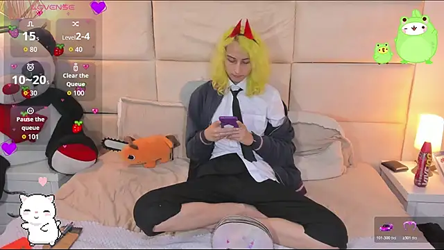 -kisa  online show from November 15, 2025, 2:37 am