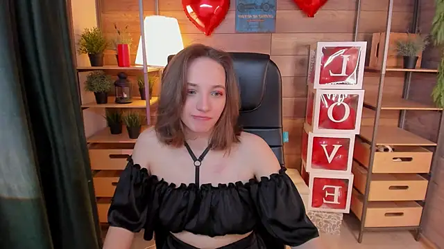 Snapshot of Trendock chatting on February 16, 2025, 2:21 pm Trendock online show from February 16, 2025, 2:21 pm