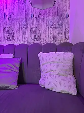 AbyThompson online show from February 16, 2026, 8:18 pm