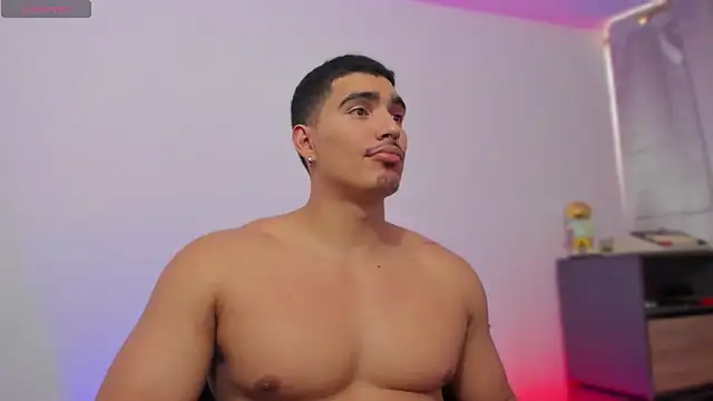 Snapshot of JamesGraay chatting on October 29, 2025, 12:04 pm JamesGraay online show from October 29, 2025, 12:04 pm