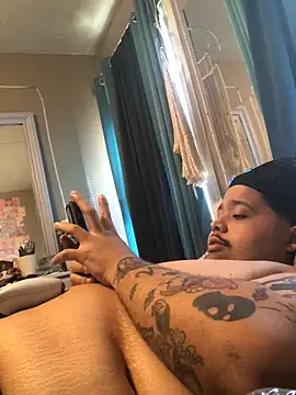 chubbydominican online show from February 21, 2025, 3:32 pm