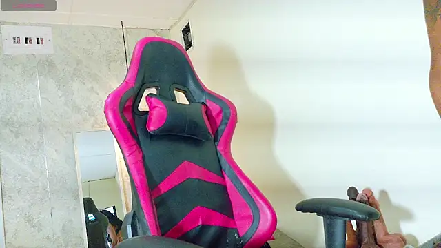 analus-01 online show from April 22, 2026, 1:40 pm