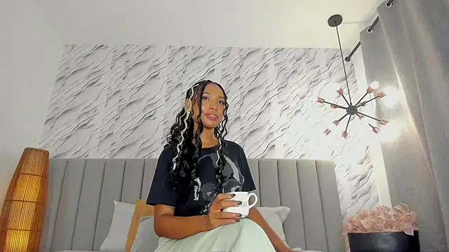 Snapshot of andymiller_ chatting on May 13, 2026, 12:45 pm andymiller online show from May 13, 2026, 12:45 pm