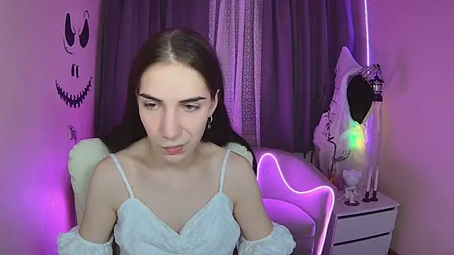 NikaStark  online show from October 25, 2025, 6:30 pm