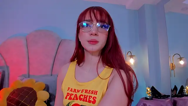 Snapshot of sweeet_peach chatting on September 17, 2025, 10:34 pm sweeet peach online show from September 17, 2025, 10:34 pm