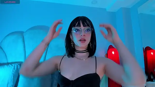 Snapshot of sweeet_peach chatting on October 30, 2025, 10:50 pm sweeet peach online show from October 30, 2025, 10:50 pm