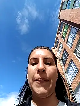 Bonny Klote online show from March 17, 2025, 8:51 pm