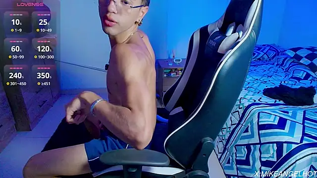 Angelligth online show from April 7, 2026, 3:41 am