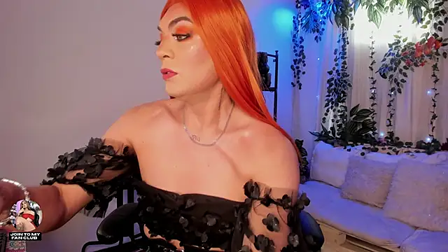 Snapshot of karol_elegance_ chatting on May 13, 2026, 1:18 pm karol elegance online show from May 13, 2026, 1:18 pm