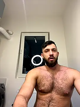 Snapshot of LoveIsBlind_ chatting on December 1, 2024, 6:46 pm LoveIsBlind  online show from December 1, 2024, 6:46 pm