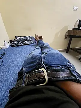 Snapshot of rocksrockydick chatting on December 8, 2024, 4:44 am rocksrockydick online show from December 8, 2024, 4:44 am