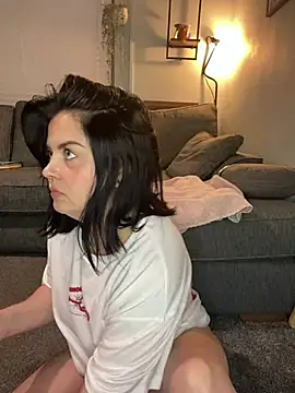 Snapshot of NaomiSquirts chatting on February 1, 2025, 9:51 pm NaomiSquirts online show from February 1, 2025, 9:51 pm