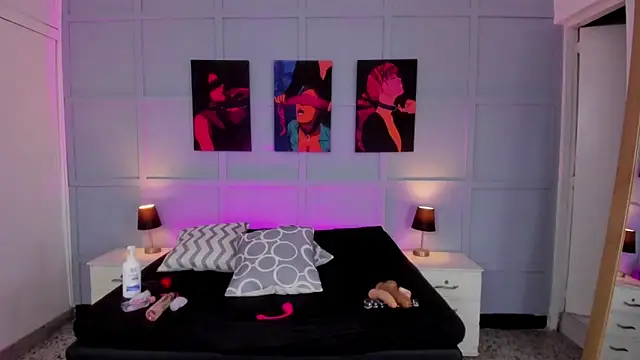 Snapshot of Elizabeth_Santos chatting on February 28, 2025, 1:37 am Elizabeth Santos online show from February 28, 2025, 1:37 am